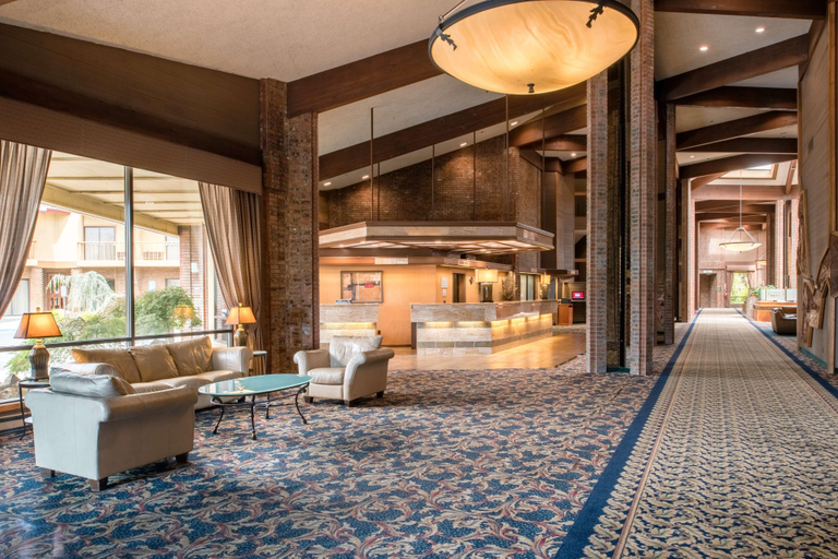 Public Area 2, Red Lion Hotel Pasco Airport & Conference Center, Franklin