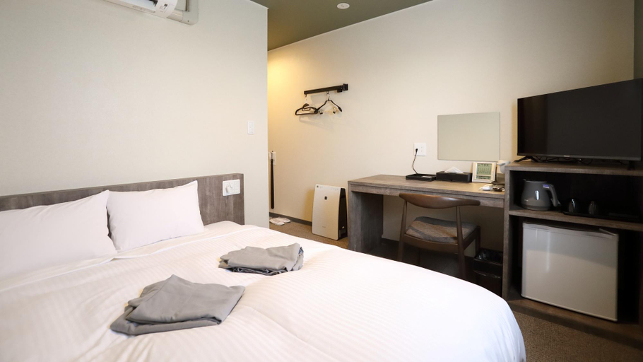 Bedroom 2, Hotel Wasabi, Honbetsu