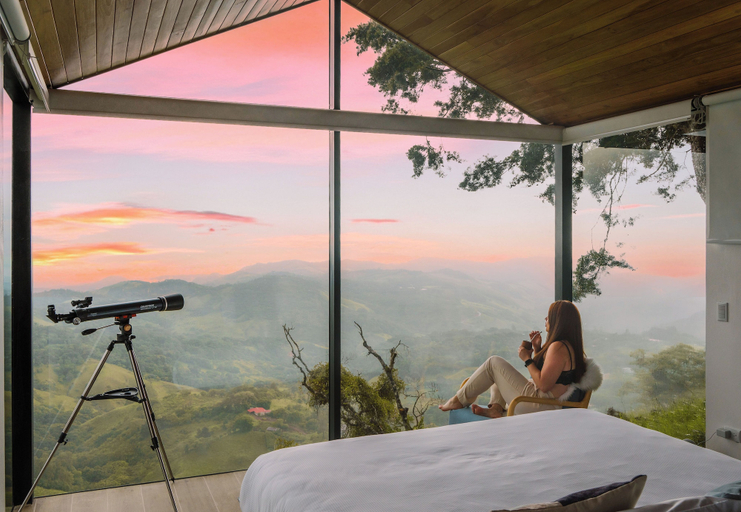 Bedroom 3, Amalu Luxury View Cabins, Abangares