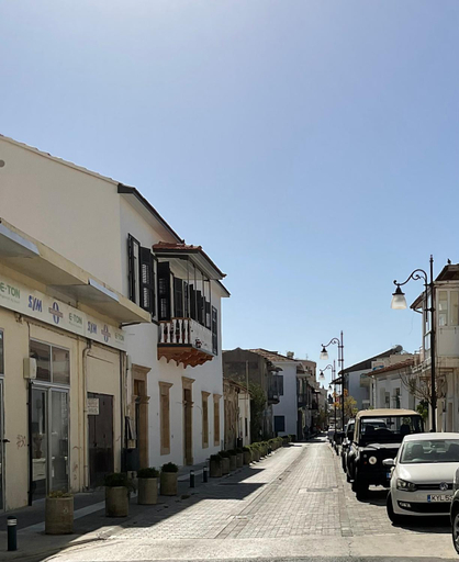 Others 5, Le Voyageur II, Larnaca