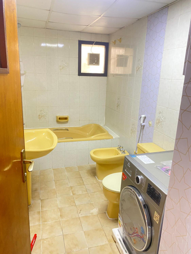 Bathroom 3, Tourist Club For men only, Abu Dhabi City