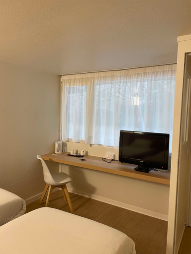 Bedroom 4, Kyriad Direct Montpellier - La Peyrière, Hérault