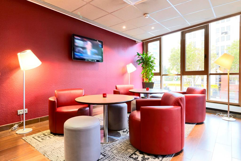 Exterior & Views 2, Campanile PRIME - Arcueil, Val-de-Marne