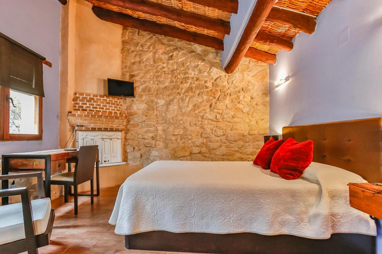 Bedroom 2, Fonda La Grancha, Teruel