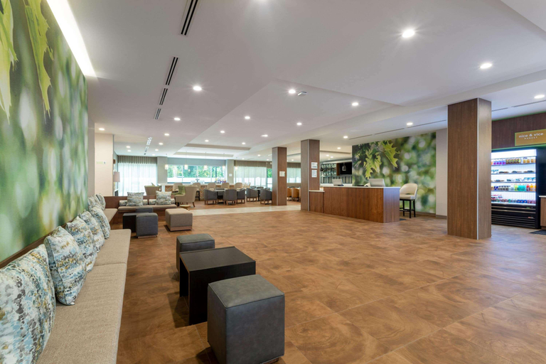 Public Area 3, Wyndham Garden Orlando Airport, Orange