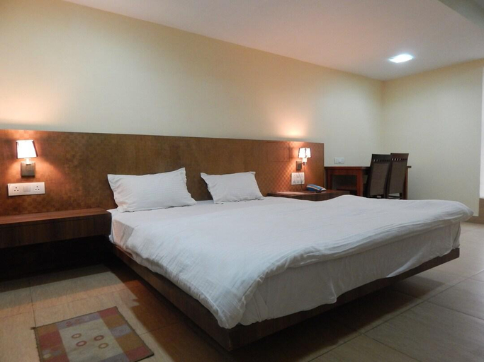 Others 5, Magneto Club Rooms, Raipur