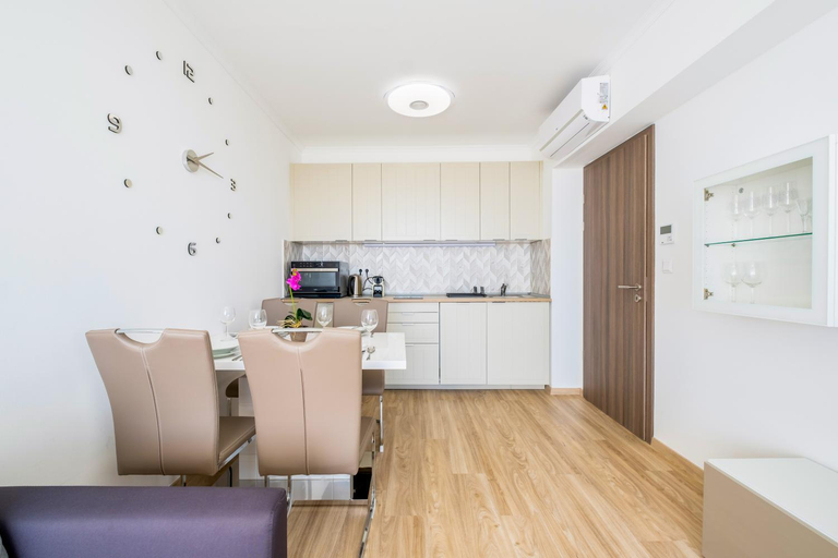Others 2, MyFlat Top Panorama Apartment - Cirkalo 709, Siófok
