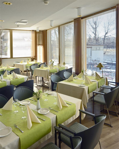 Food & Drinks 5, Spahotel Casino, Southern Savonia