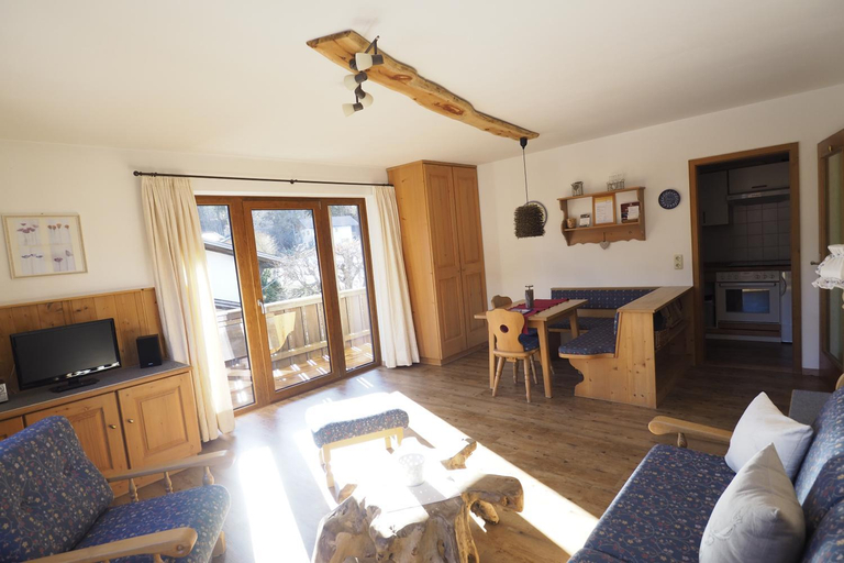Kitchen, Ferienwohnungen Haus-Diane, Garmisch-Partenkirchen