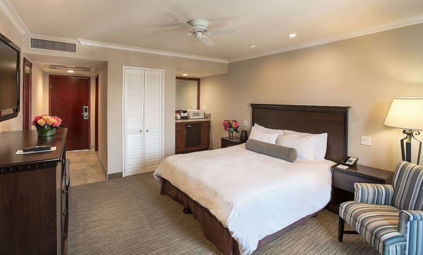 Bedroom 4, Coast Burbank Hotel, Los Angeles