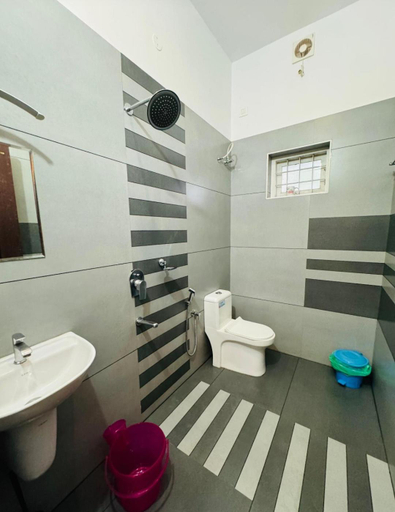 Bathroom 3, Diamond Villa Near Rajagiri Hospital, Ernakulam