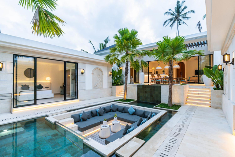 Others 3, Villa Romana, Gianyar