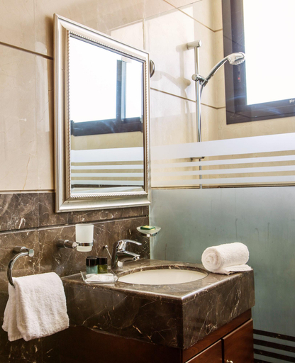 Bathroom 4, Imperial Suite, Beirut, Beirut