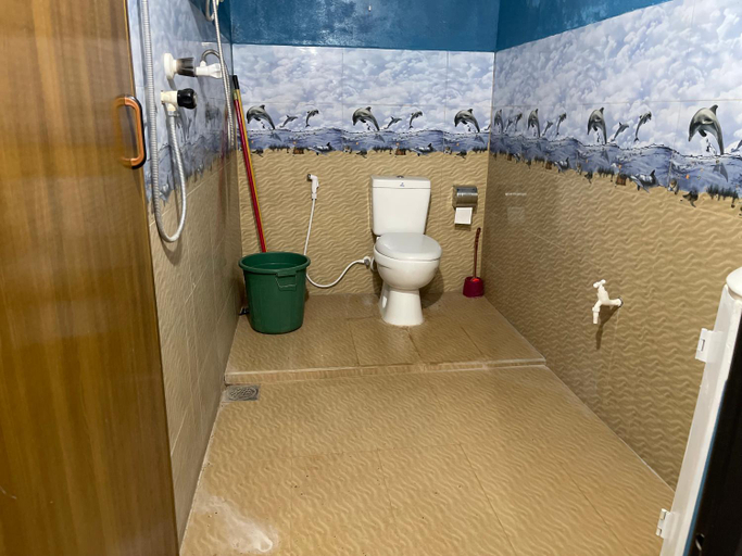 Others 4, thurai guest house, Valikamam South