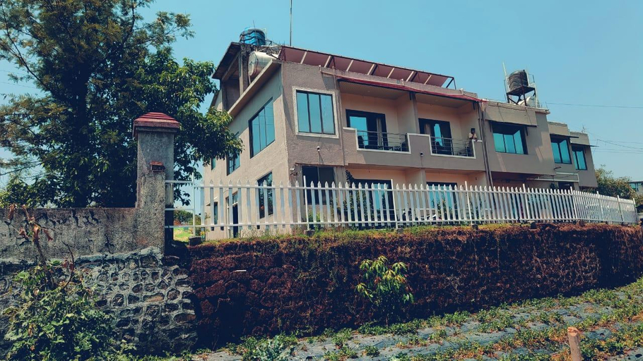 Others 3, Evergreen Holidays, Satara