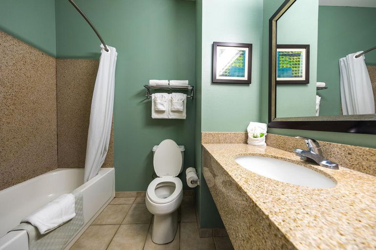 Bathroom, Extended Stay America - Lakeland-I-4, Polk