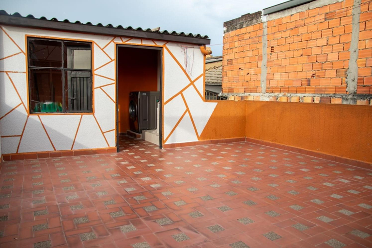 Others 3, La Kzona - Hab Quin, Santafé de Bogotá