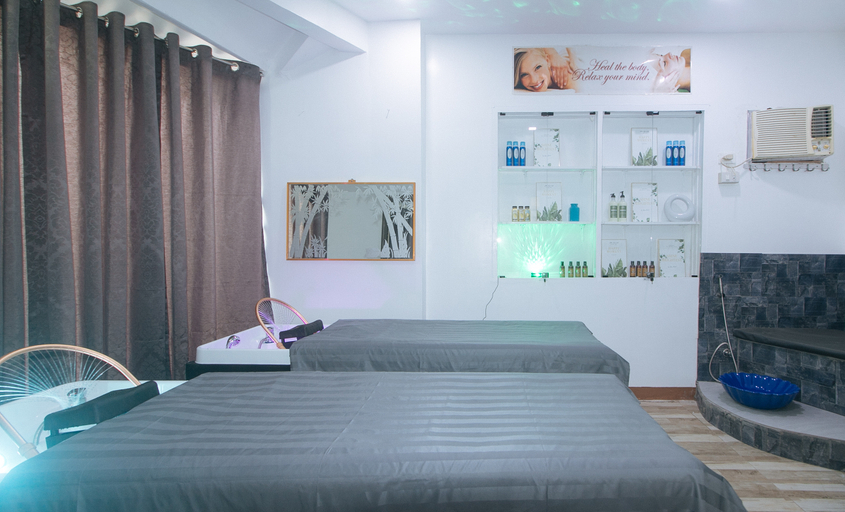 Bedroom 5, RedDoorz Premium @ Casa LenidaRose, Angeles City