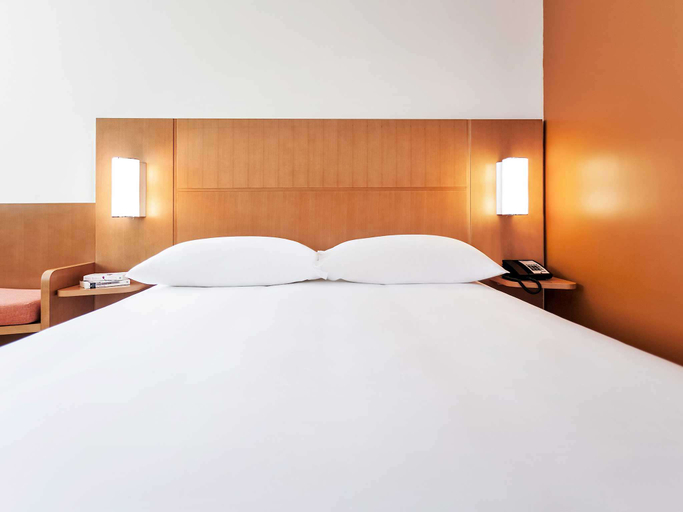 Bedroom 3, ibis Abu Dhabi Gate, Abu Dhabi City