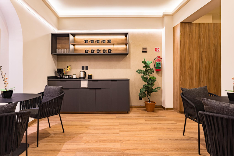 Others 4, Suites Monterrey by Escajal Rooms, Mexico City