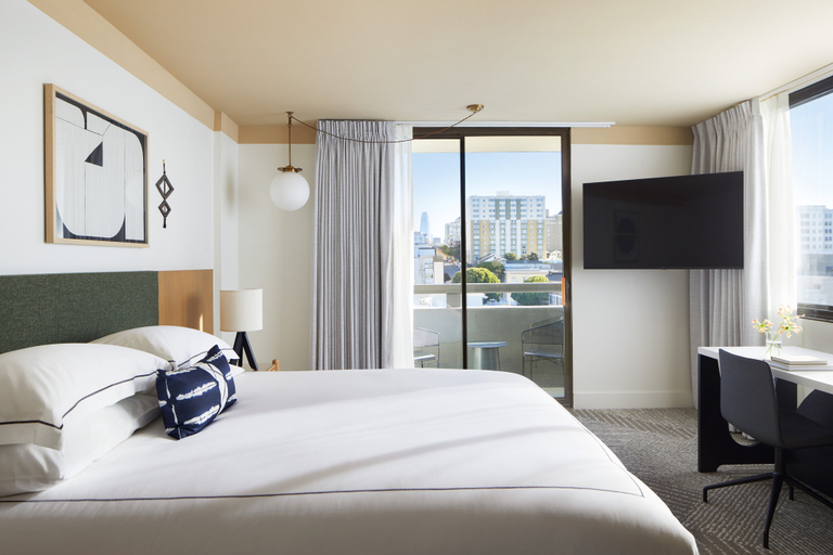 Bedroom 3, Kimpton HOTEL ENSO by IHG, San Francisco
