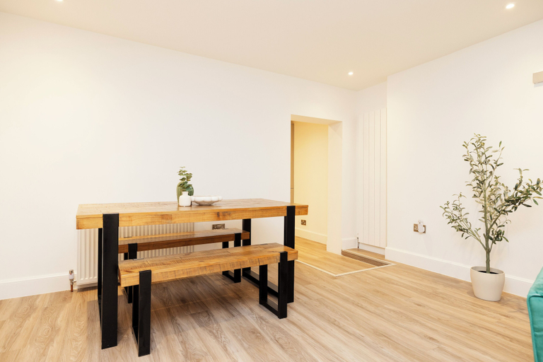 Others 5, JOIVY 3BR Flat in Haymarket with Free Parking, Edinburgh