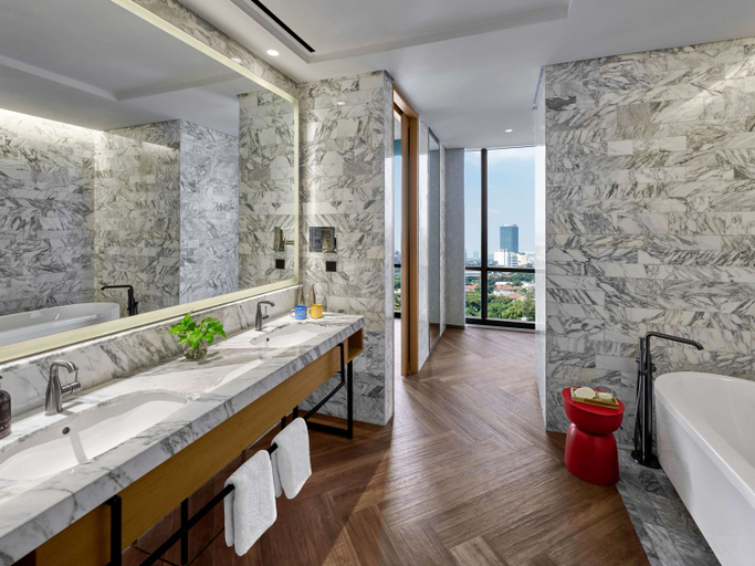 Bathroom 3