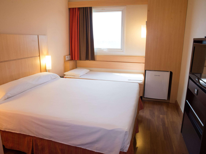 Bedroom 2, ibis Contagem Ceasa, Contagem