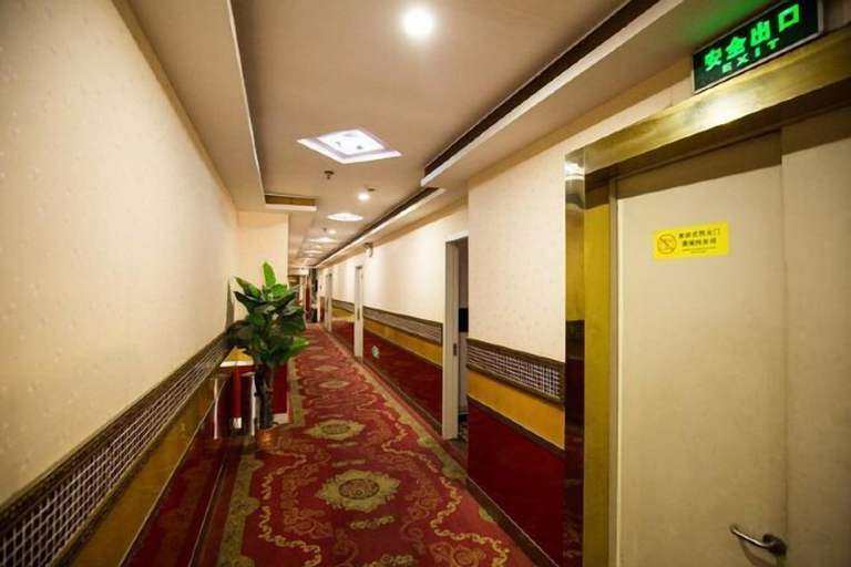 Others 5, Jinshang Hostel, Shanghai