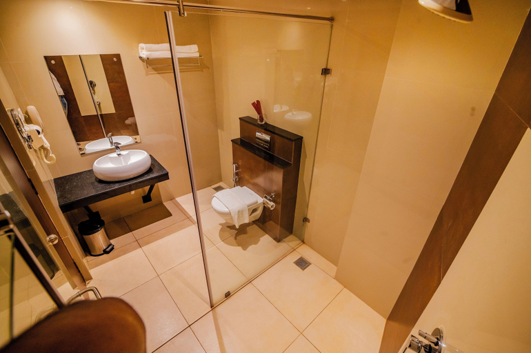 Bathroom 3