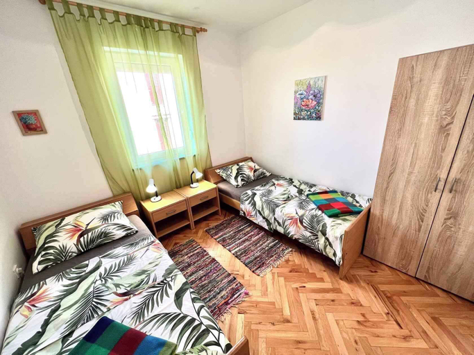 Bedroom 2, Apartman Azoa 1, Crikvenica