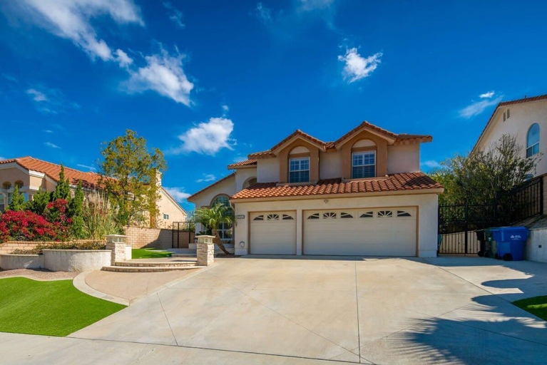 Exterior & Views 2, @ Marbella Lane - Captivating Home W/pool, Los Angeles