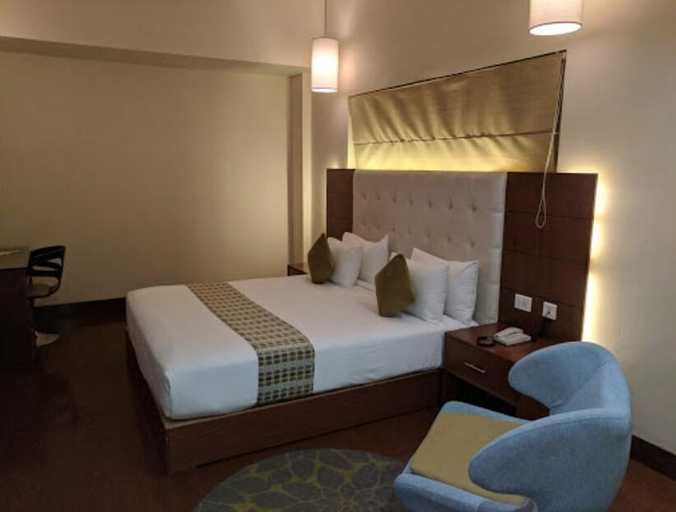 Bedroom 3, Hotel Fortune Suites, Coimbatore