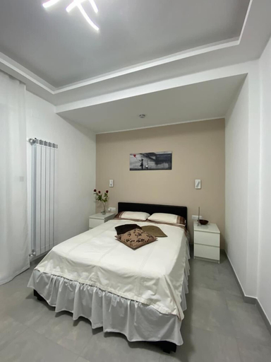 Bedroom 3, Mamuccia Rooms, Napoli