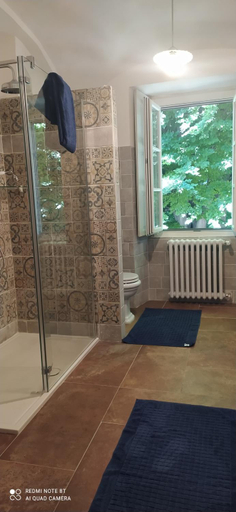 Bathroom 3, Casale del Cantico, Varese