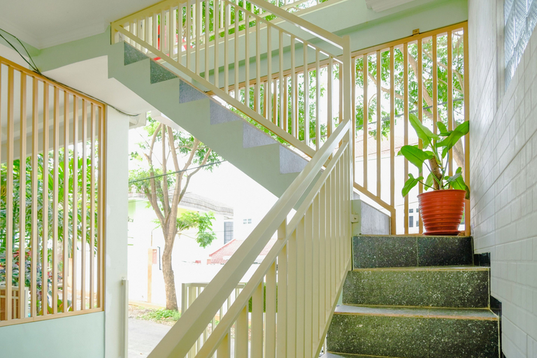 Others 3, OYO 2376 Tiara Family Residence, Malang