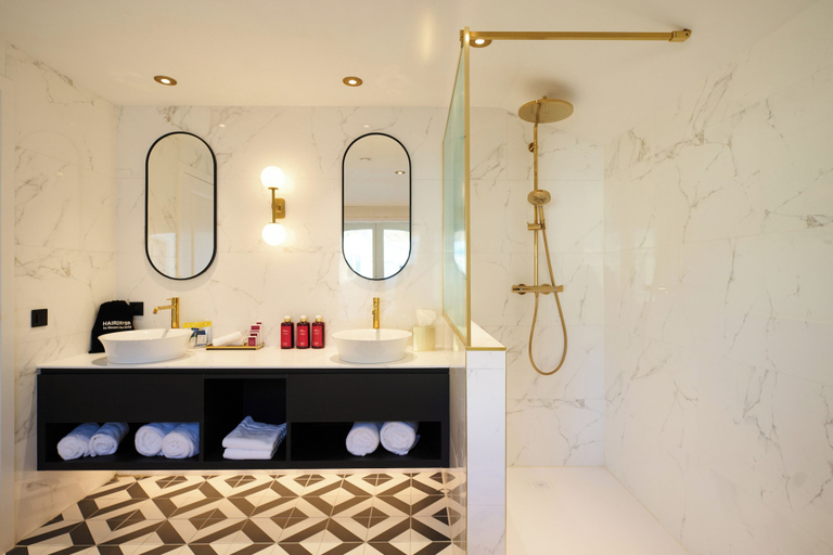 Bathroom 5, Les Bains De Spa, Liège