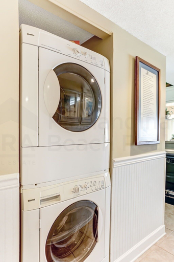 Bathroom 4, Spacious Condo Just Steps from the Atlantic by RedAwning, Nassau