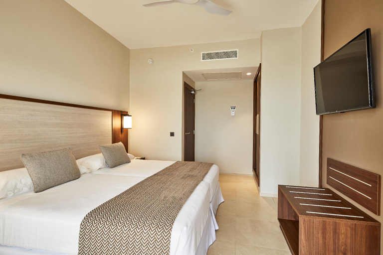 Bedroom 3, Riu Jambo, Kaskazini 'A'