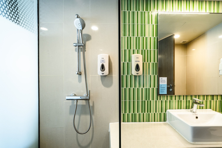 Bathroom 8