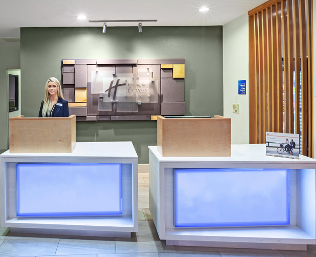 Public Area 3, Holiday Inn Express & Suites ORANGE, Orange