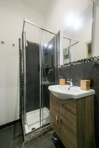 Bathroom 3, I Quattro Elementi Roma, Rome