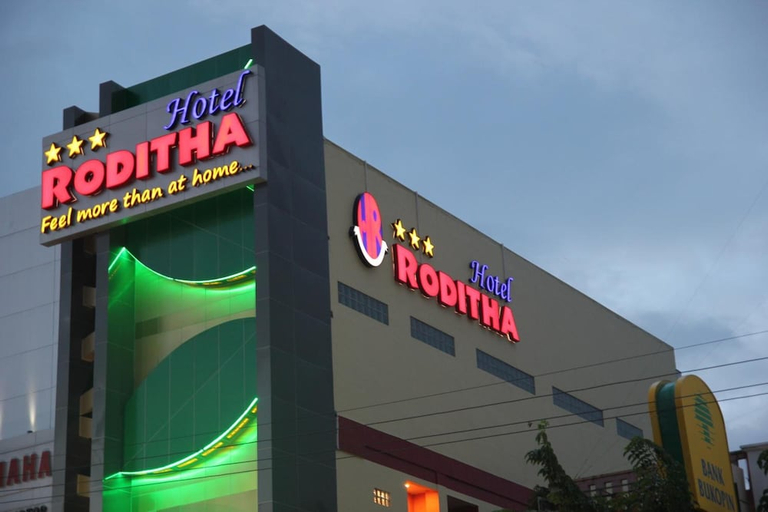 Exterior & Views 2, Hotel Roditha Banjarbaru, Banjarbaru