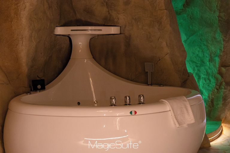Bathroom 4, Hotel Carosello, Salerno
