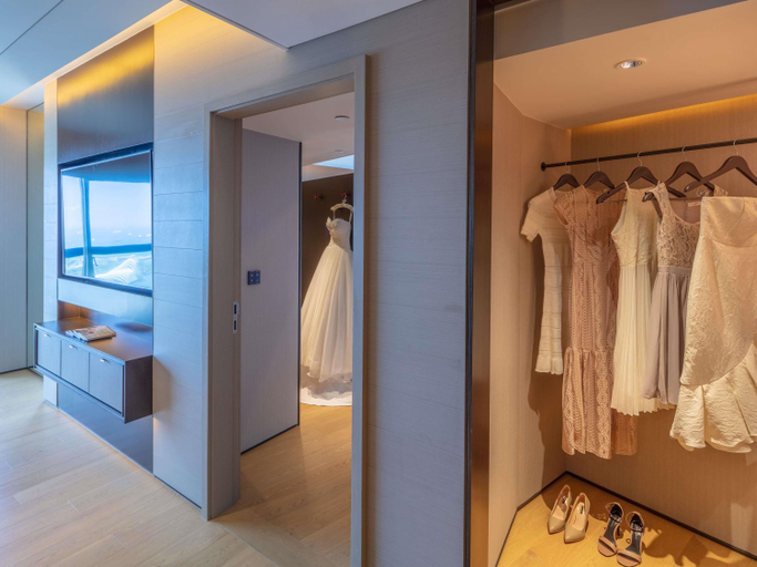 Bathroom 8