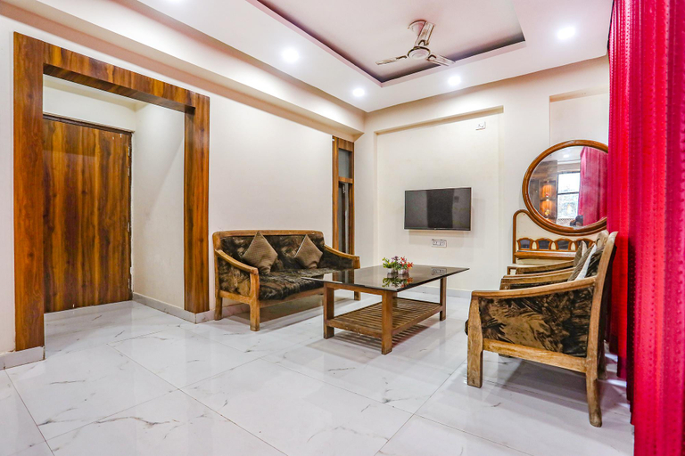 Others 5, Hotel Imperail House, Kaushambi