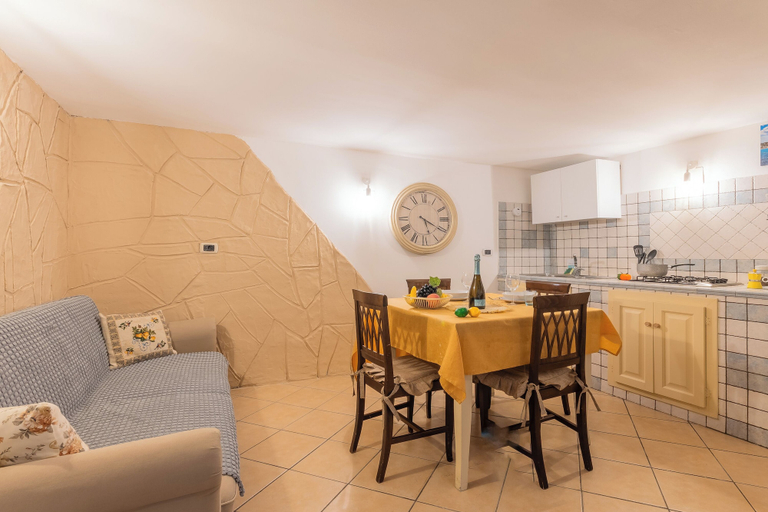 Living room 3, Fiera House in the City Center, Catania
