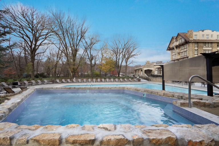 Sport & Beauty 4, Elms Resort & Spa, Kansas City
