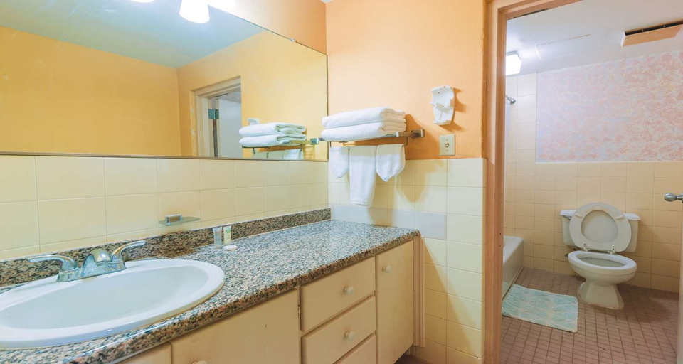 Bathroom 3, SureStay by Best Western Guam Airport South