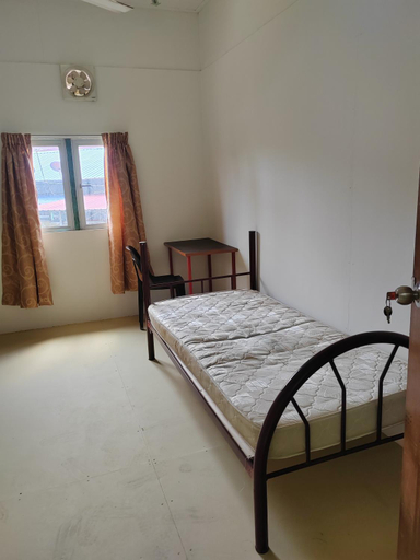 3, Ada hostel, Kota Bharu